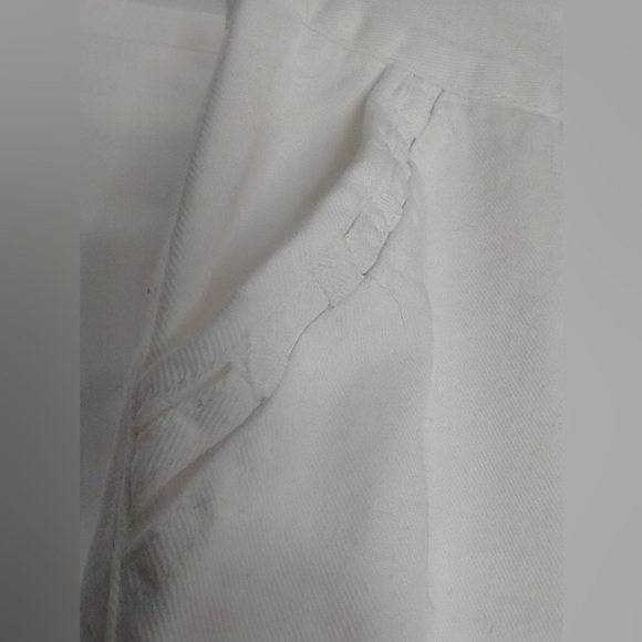 WHITE JEANS - Picture 5 of 9